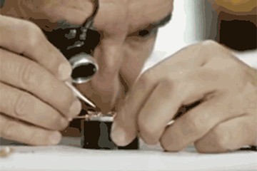 江诗丹顿手表的电池